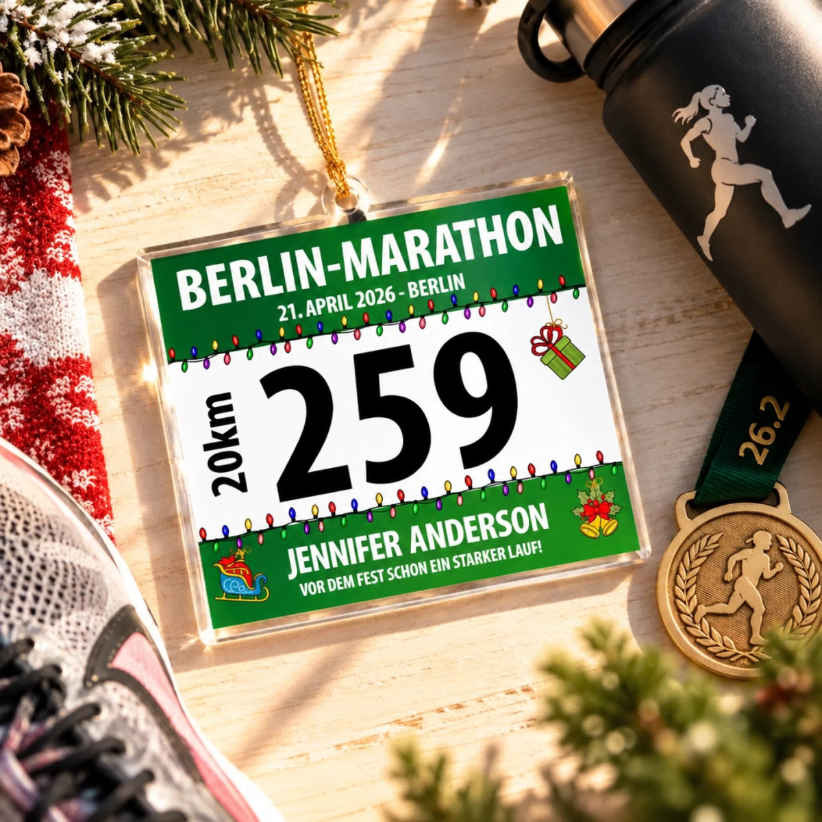 Trang trí bib marathon Berlin mùa Giáng sinh